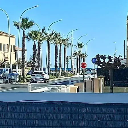 Studio A 200 M De La Plage Parking Prive شقة