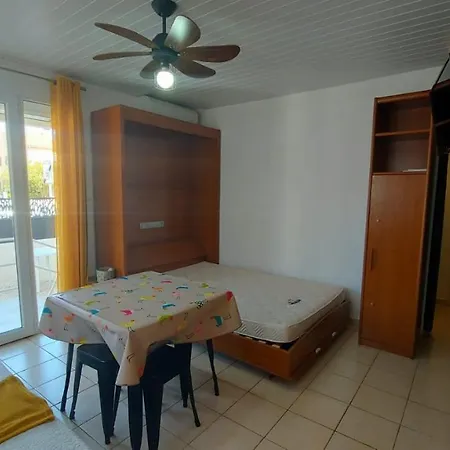 شقة Studio A 200 M De La Plage Parking Prive *
