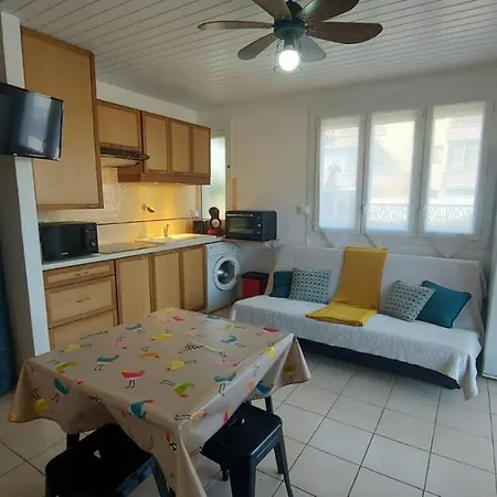 شقة Studio A 200 M De La Plage Parking Prive *